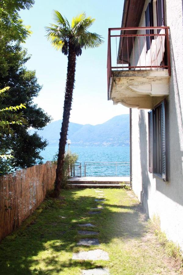 Casa Spiaggia Brezzo エクステリア 写真