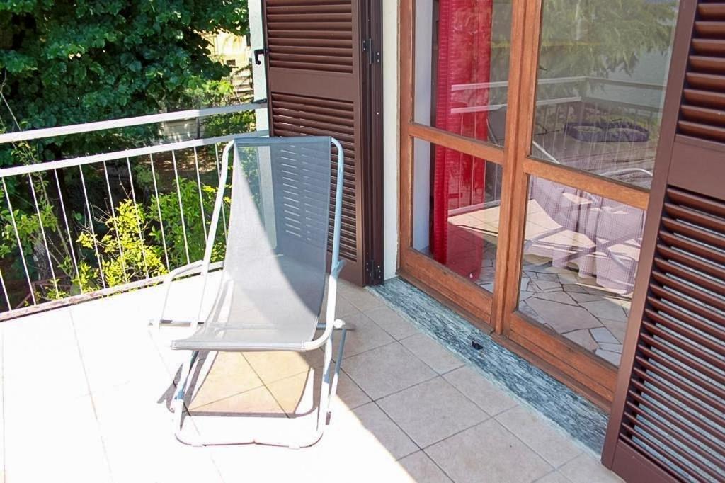 Casa Spiaggia Brezzo エクステリア 写真